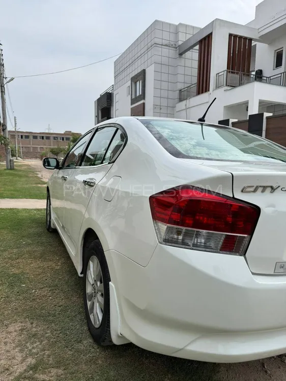 ہونڈا سٹی 2014 for Sale in ملتان ہونڈا سٹی 2014 for Sale in ملتان Image-6