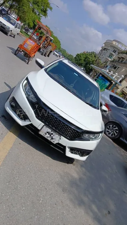Honda Civic 2018 for Sale in Islamabad Image-1