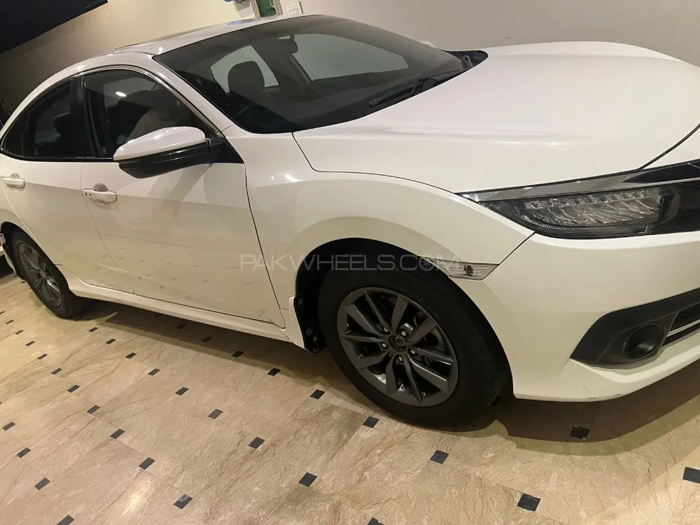 Honda Civic 2020 for Sale in Sahiwal Image-1