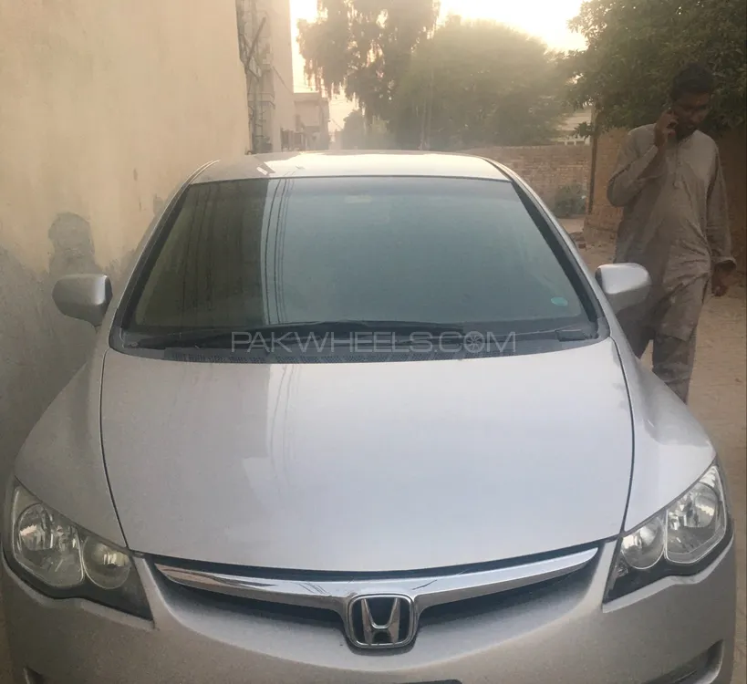 Honda Civic 2009 for Sale in Multan Image-1