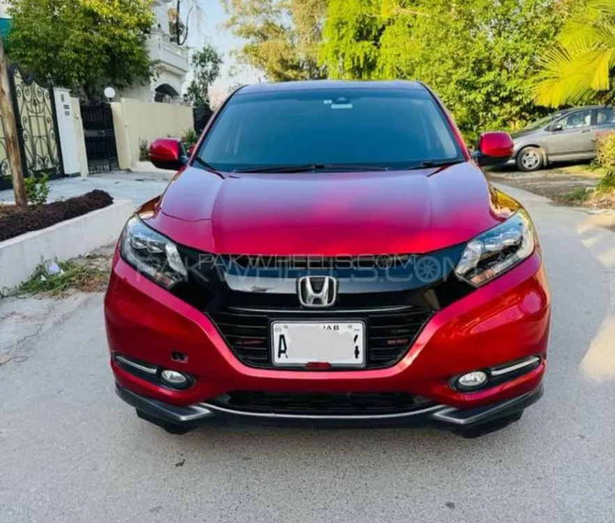 Honda Vezel 2016 for Sale in Islamabad Image-1