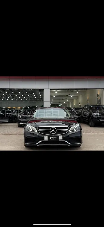 Mercedes Benz E Class 2010 for Sale in Lahore Image-1
