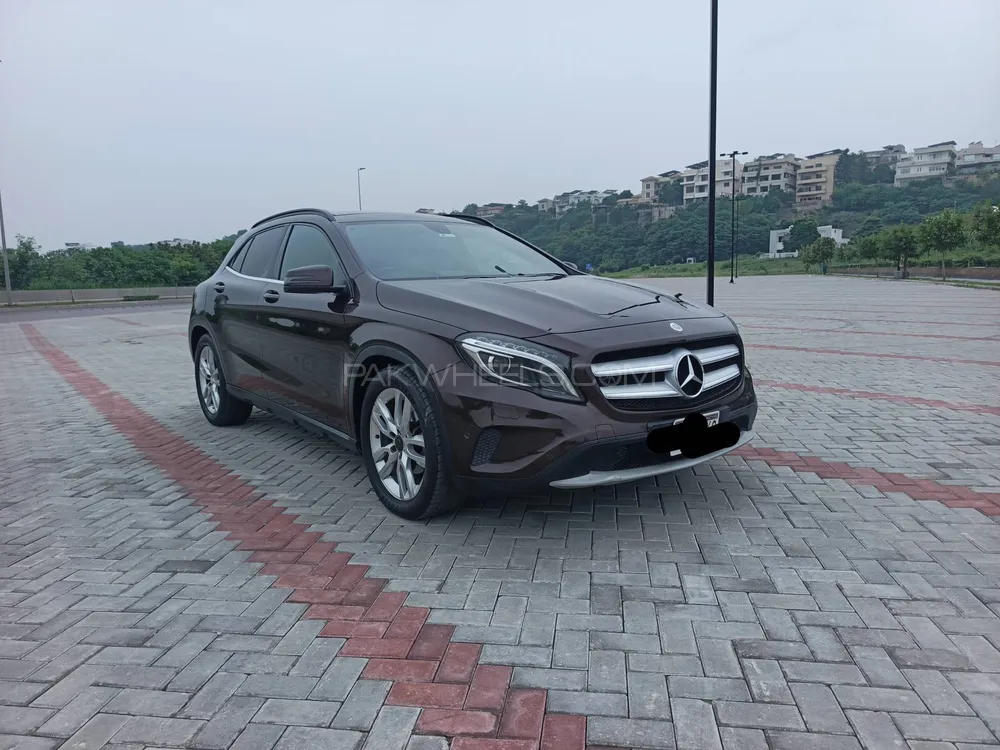 Mercedes Benz GLA Class 2014 for Sale in Rawalpindi Image-1