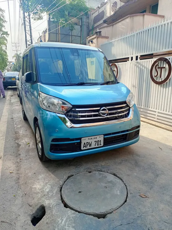 Nissan Dayz Roox 2019 for Sale in Lahore Image-1