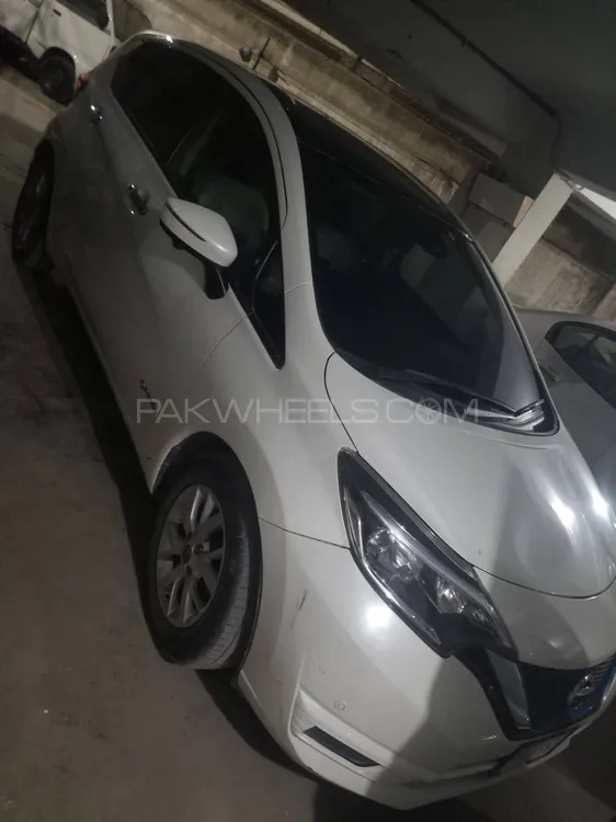 Nissan Note 2019 for Sale in Karachi Image-1