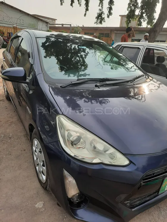 Toyota Aqua 2015 for Sale in Islamabad Image-1