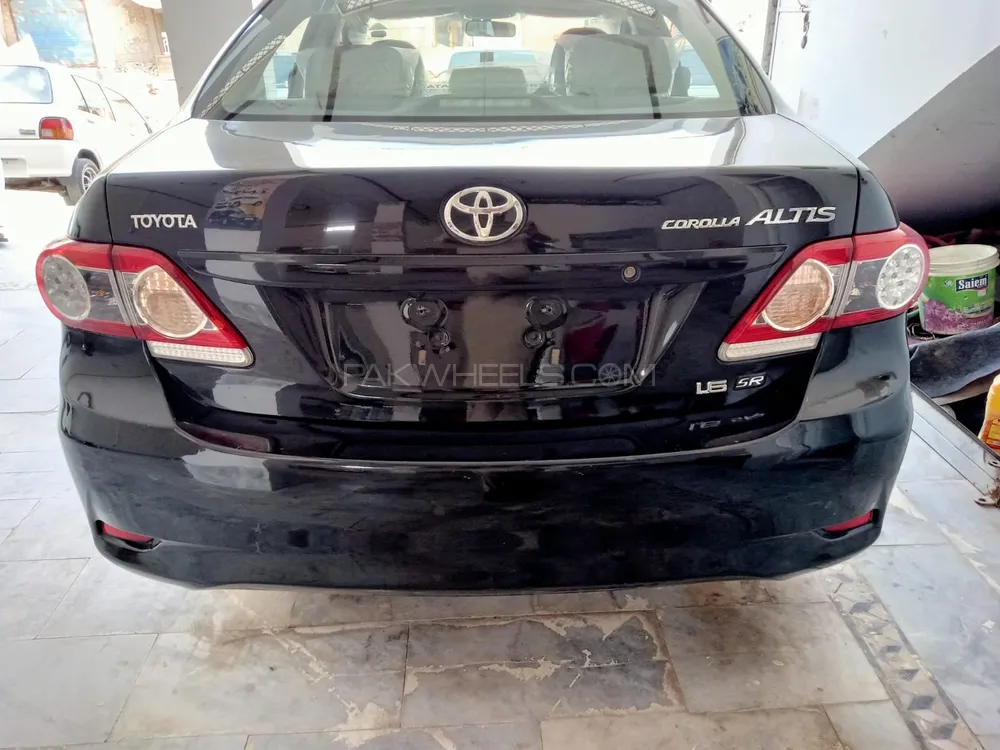 Toyota Corolla 2012 for Sale in Sukkur Image-1
