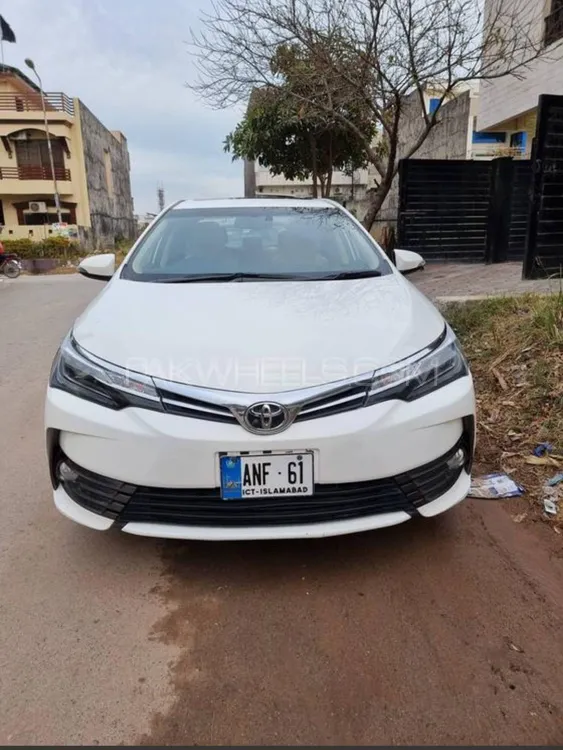 Toyota Corolla 2019 for Sale in Islamabad Image-1