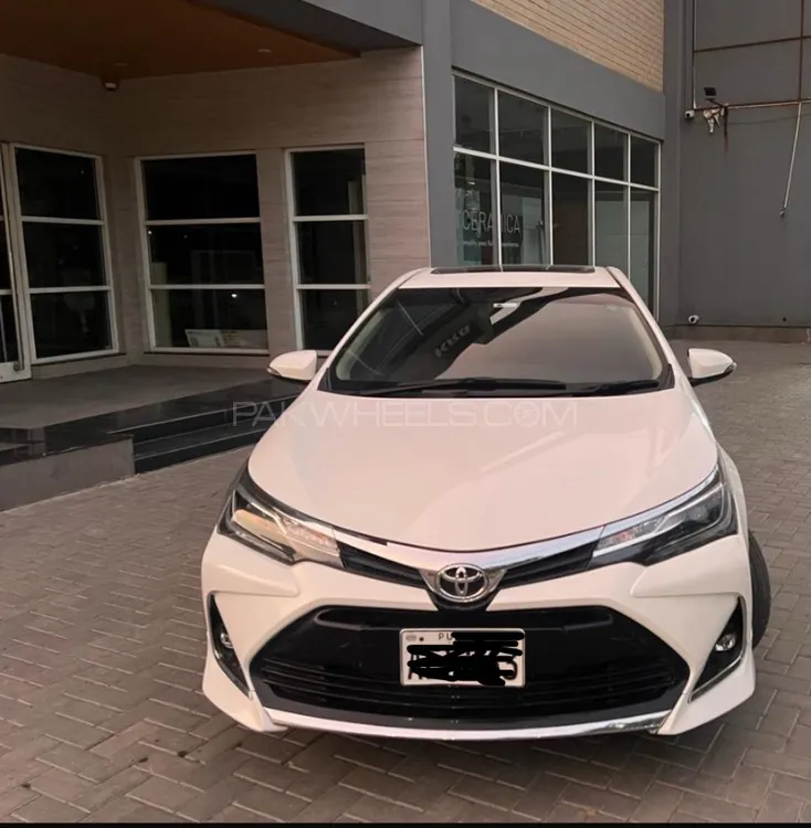 Toyota Corolla 2021 for Sale in Lahore Image-1