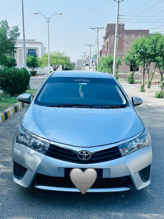 Toyota Corolla 2015 for Sale in Layyah Image-1