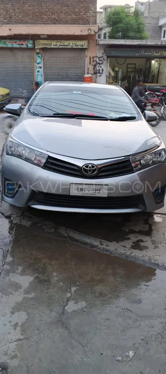 Toyota Corolla 2015 for Sale in Islamabad Image-1