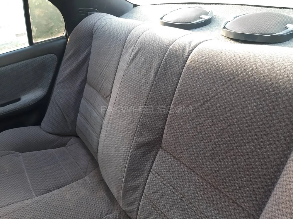 Toyota Corolla 2000 for Sale in Sargodha Image-1