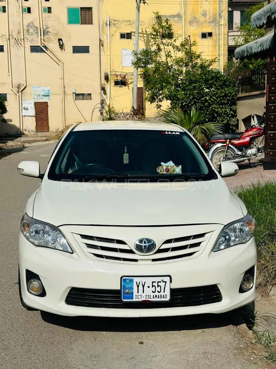 Toyota Corolla 2013 for Sale in Islamabad Image-1