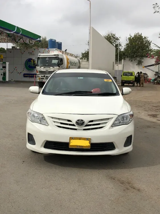 Toyota Corolla 2011 for Sale in Karachi Image-1
