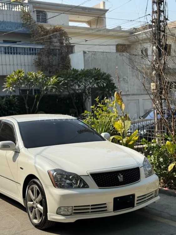 Toyota Crown 2007 for Sale in Lahore Image-1