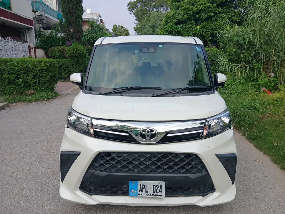 Toyota Roomy 2022 for Sale in Islamabad Image-1