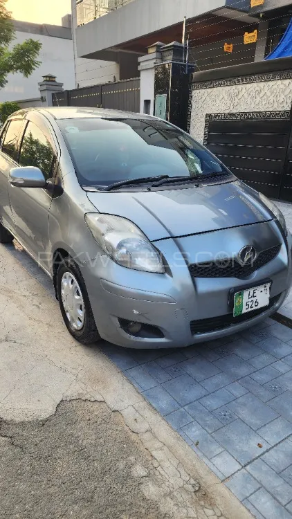 Toyota Vitz 2008 for Sale in Lahore Image-1