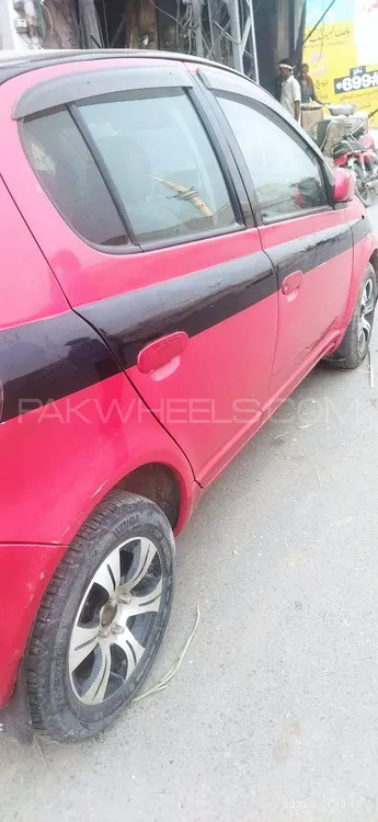 Toyota Vitz 2013 for Sale in Lahore Image-1