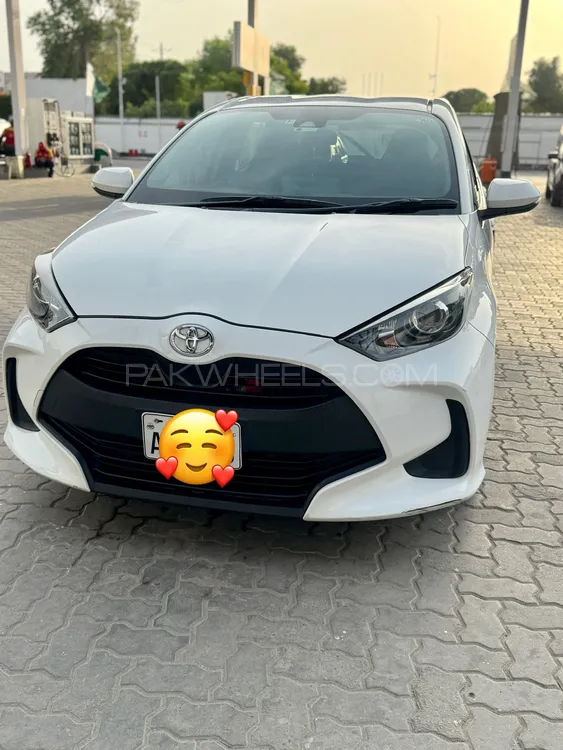 Toyota Yaris Hatchback 2020 for Sale in Multan Image-1