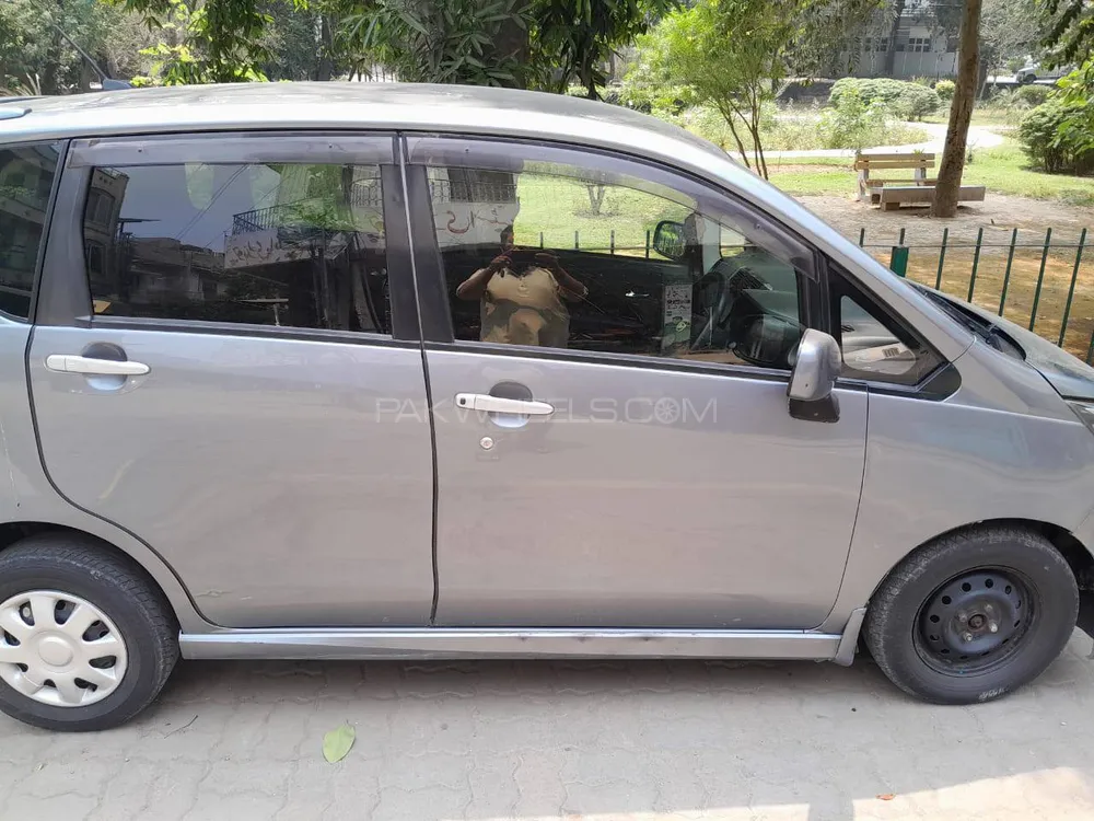 Daihatsu Move 2017 for Sale in Lahore Image-1