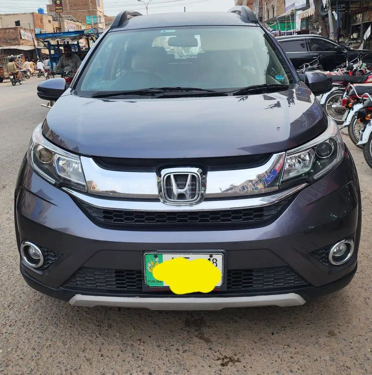 Honda BR-V 2018 for Sale in Lahore Image-1