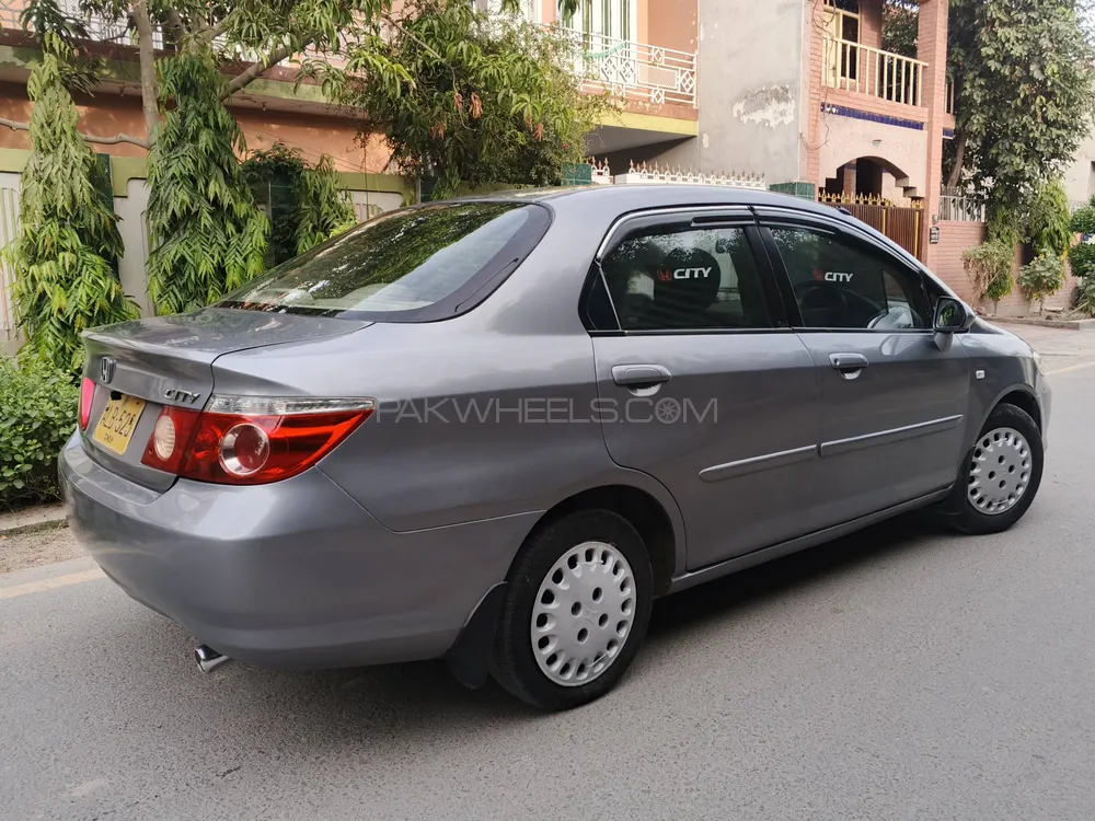 Honda City 2006 for Sale in Lahore Image-1