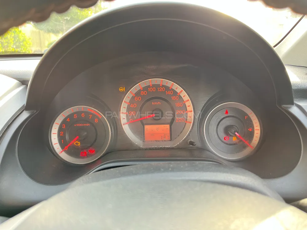 Honda City 2010 for Sale in Multan Image-1