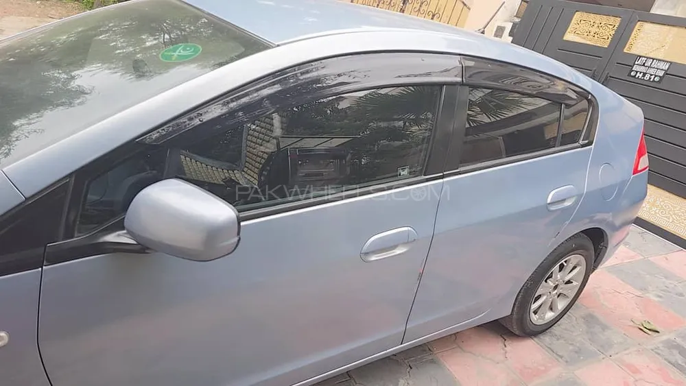 Honda Insight 2010 for Sale in Islamabad Image-1
