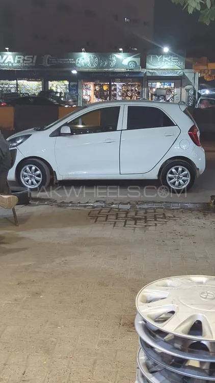 KIA Picanto 2023 for Sale in Karachi Image-1