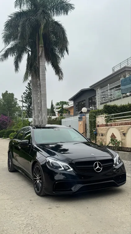 Mercedes Benz E Class 2012 for Sale in Islamabad Image-1