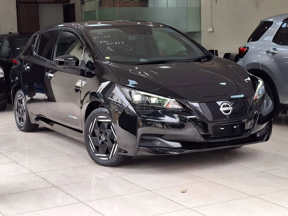 Nissan Leaf 2022 for Sale in Karachi Image-1