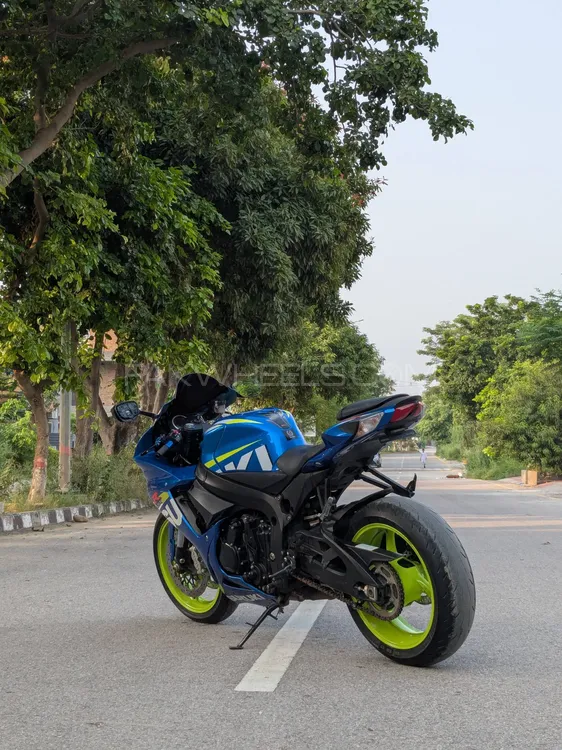 سوزوکی GSX-R600 2015 for Sale سوزوکی GSX-R600 2015 for Sale Image-5