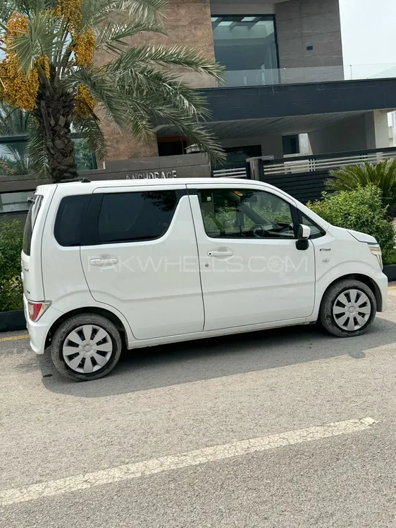 Suzuki Wagon R 2023 for Sale in Islamabad Image-1