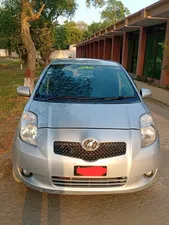 Toyota Vitz F 1.3 2005 for Sale