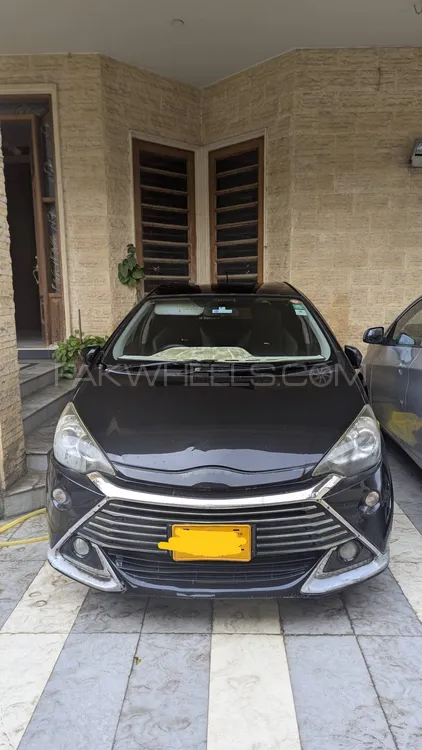 Toyota Aqua 2014 for Sale in Karachi Image-1