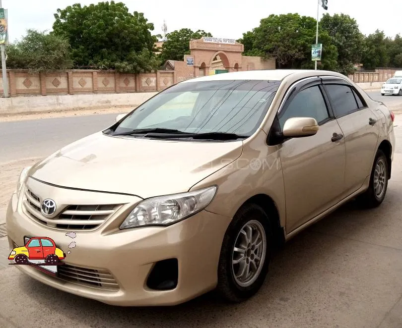 Toyota Corolla 2013 for Sale in Karachi Image-1