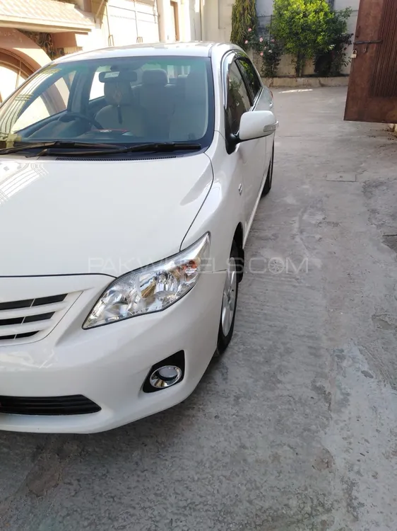 Toyota Corolla 2013 for Sale in Islamabad Image-1
