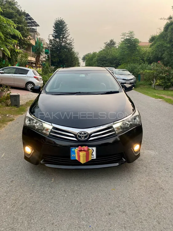 Toyota Corolla 2015 for Sale in Islamabad Image-1