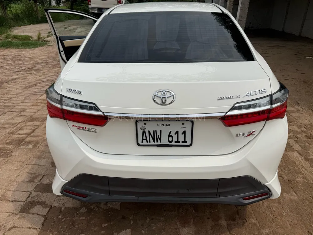 Toyota Corolla 2022 for Sale in Mandi bahauddin Image-1