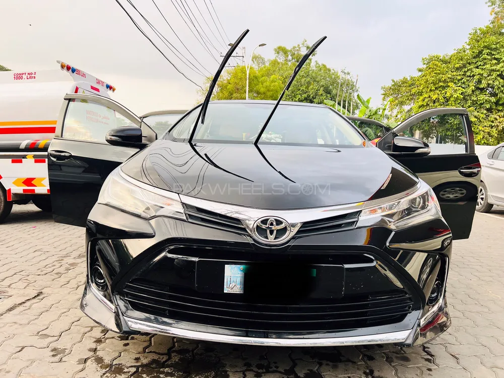 Toyota Corolla 2022 for Sale in Lahore Image-1