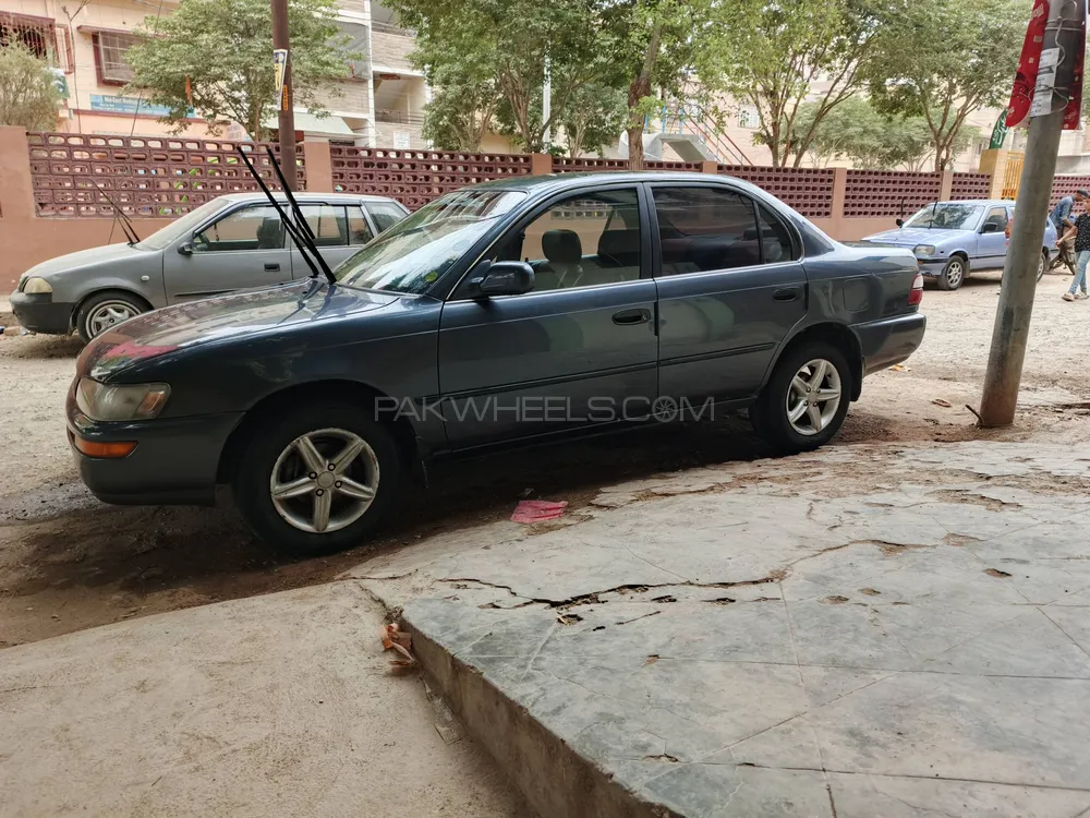 ٹویوٹا کرولا 1999 for Sale in کراچی Image-1