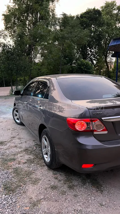 Toyota Corolla 2013 for Sale in Peshawar Image-1