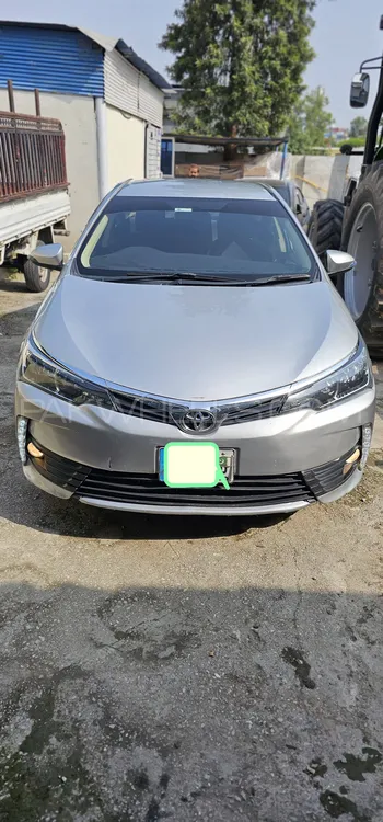 Toyota Corolla 2017 for Sale in Islamabad Image-1