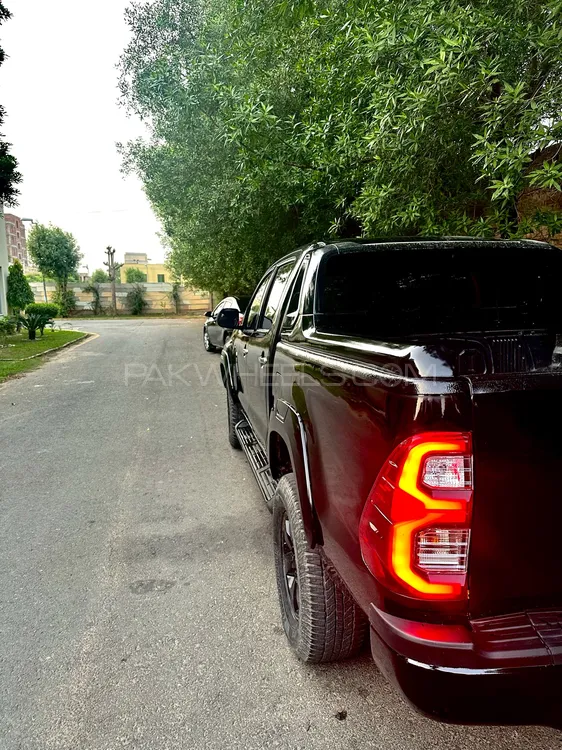 Toyota Hilux 2008 for Sale in Lahore Image-1