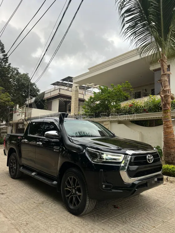 Toyota Hilux 2022 for Sale in Karachi Image-1