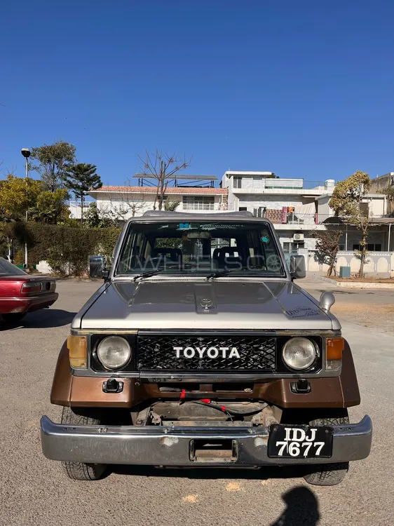 Toyota Land Cruiser 1986 for Sale in Islamabad Image-1