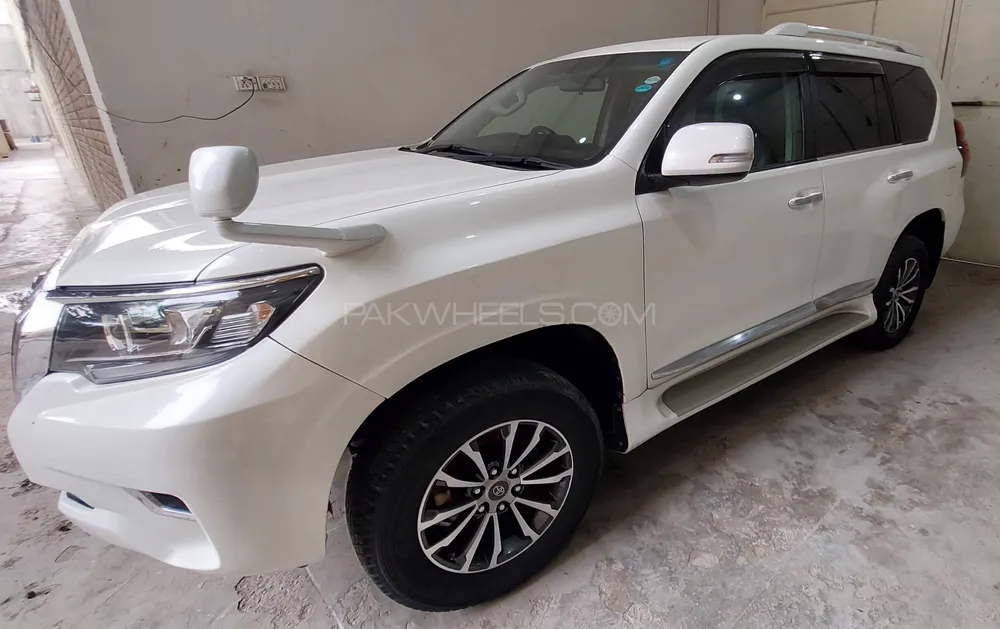 Toyota Prado 2011 for Sale in Karachi Image-1