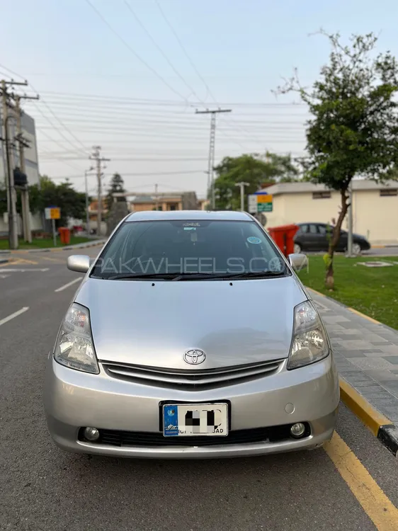 Toyota Prius 2007 for Sale in Islamabad Image-1