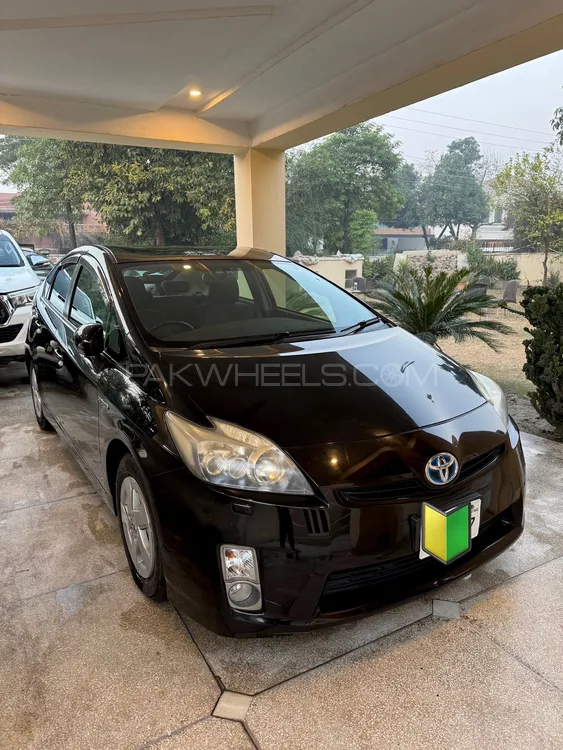 ٹویوٹا پریوس 2011 for Sale in لاہور Image-1