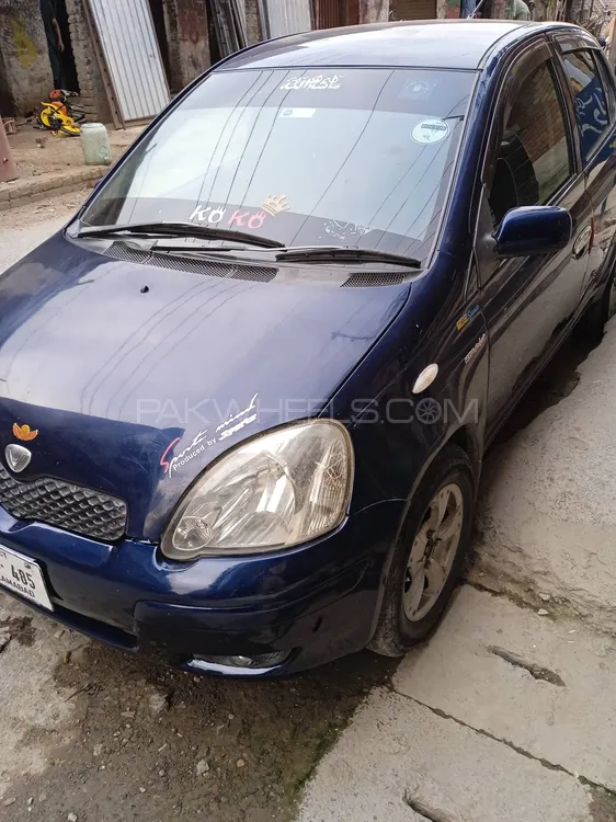 Toyota Vitz 2003 for Sale in Peshawar Image-1